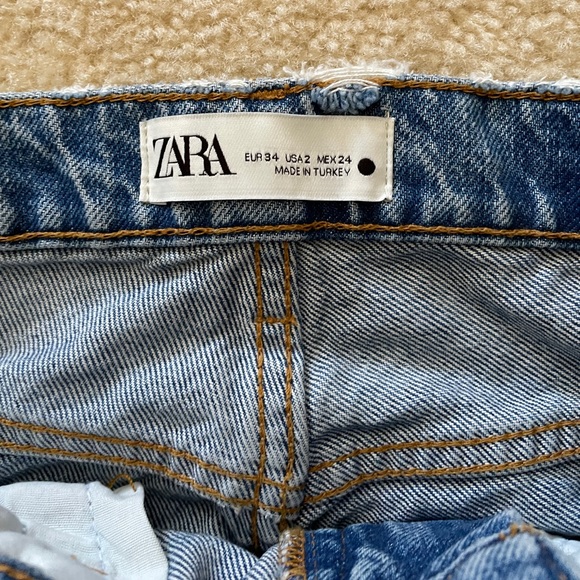 NWT Zara Women’s Premium The Vintage Flare Jeans in Sentinel Blue. - Picture 4 of 6